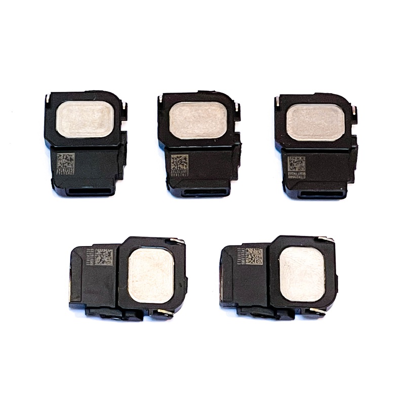 Five 30x20x4mm iPhone Speakers For DCC Sound (8 ohms)