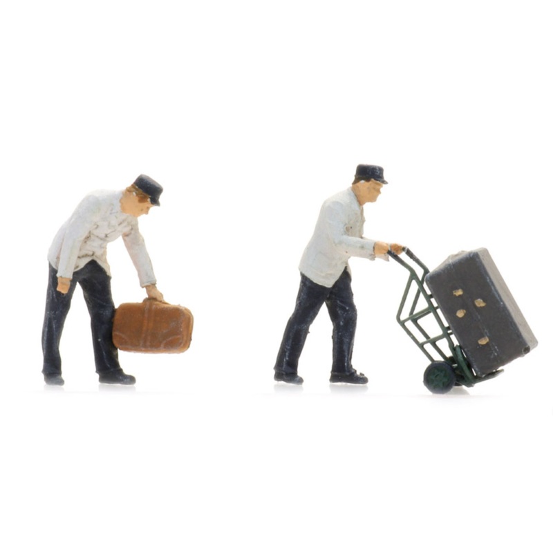 ArtiTec Station Staff With Trolley (Painted) 5870010