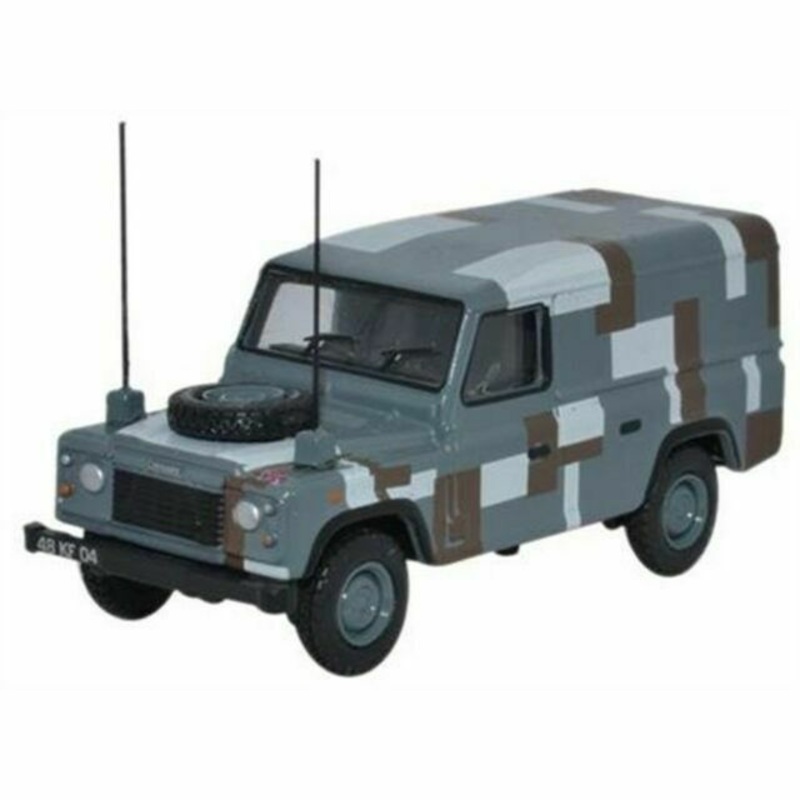Oxford Diecast 1:76 Army Land Rover Defender Berlin Scheme 76DEF012