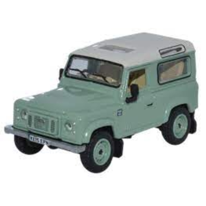 Oxford Diecast 1:76 Land Rover Defender 90 Grasmere Green (Heritage) 76LRDF007HE
