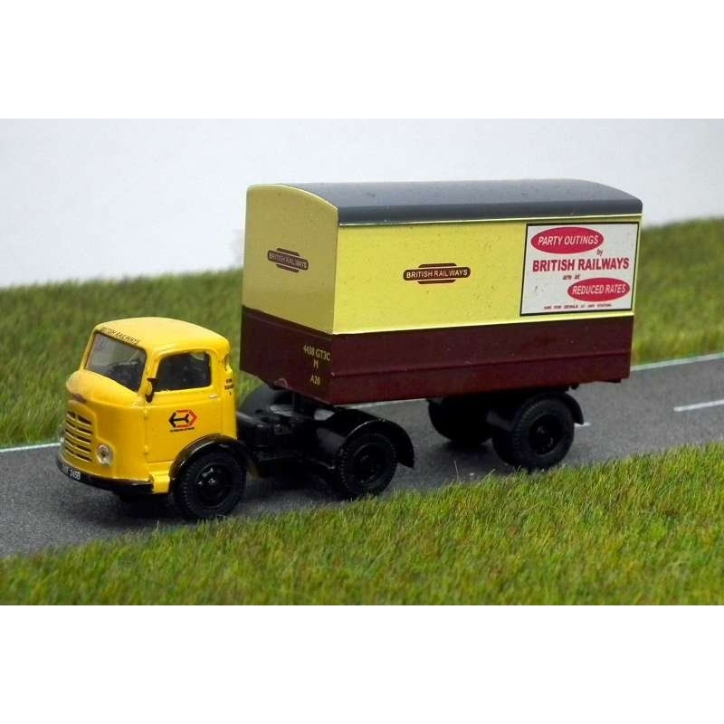 B-T Models Karrier Bantam Artic Van ‘British Railways’ Circa 1965-1975 DA97