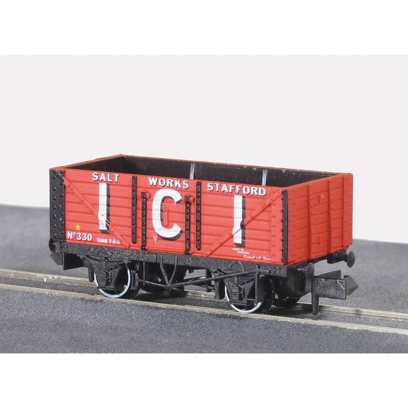 7 Plank Wagon I.C.I. Salt Works No. 330