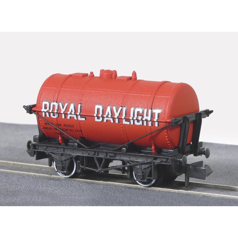 Royal Daylight Petrol Tank Wagon