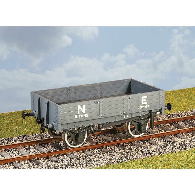 LNER 4 Plank Open Goods Wagon