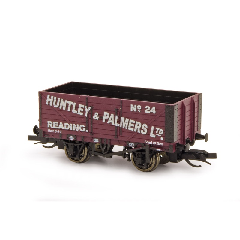 TT:120 7-Plank Open Wagon, Huntley & Palmer