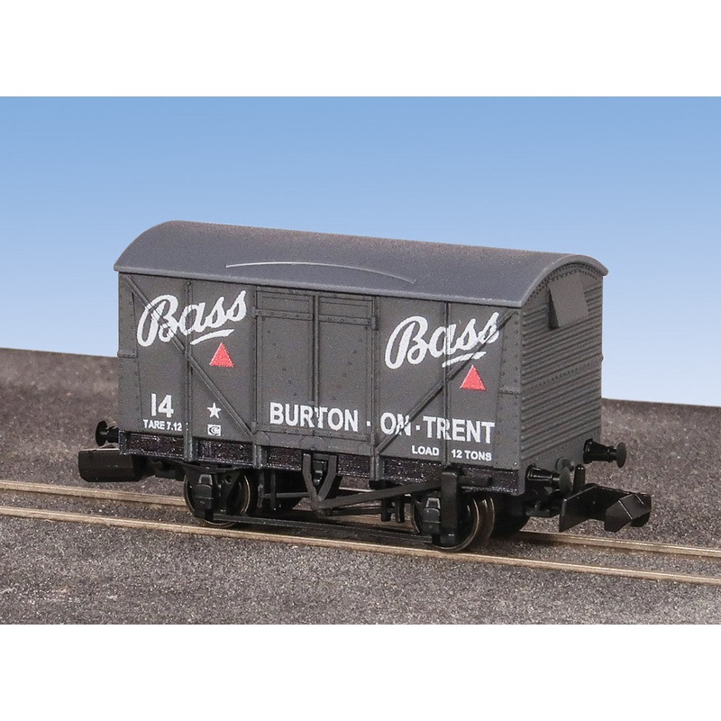 BR Vanfit Wagon –  Bass Brewery
