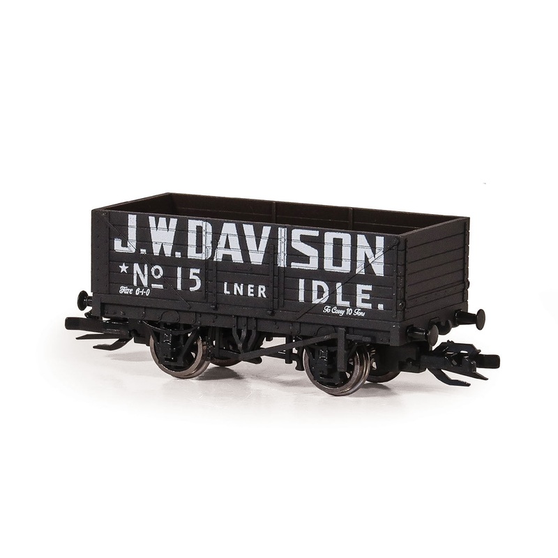 TT:120 7-Plank Open Wagon, J. W. Davison
