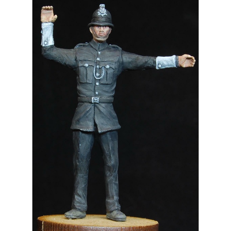 1/35 scale model kit WW2 British Police Officer #2