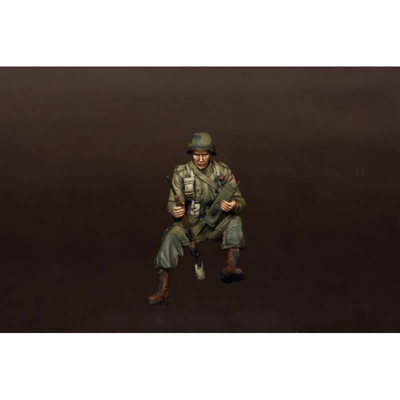 1/35 scale resin figure kit WW2 US1st Lieutenant US Airborne Division. Normandy