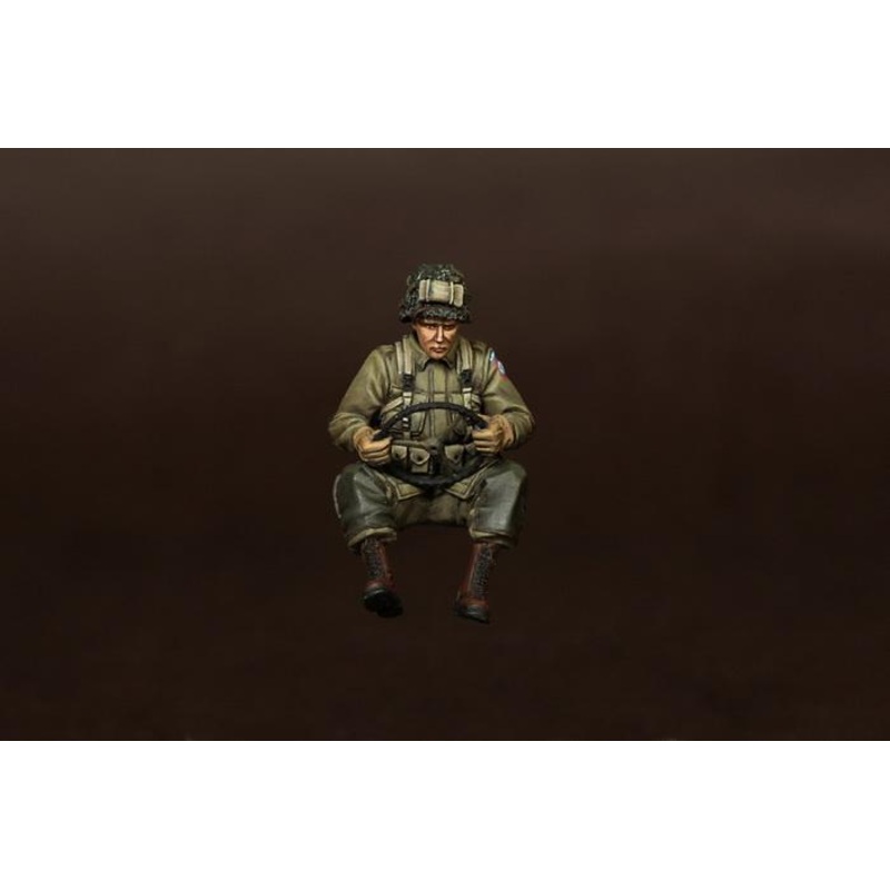 1/35 scale resin figure kit WW2 USU.S. Army Airborne driver for jeep. Normandy,
