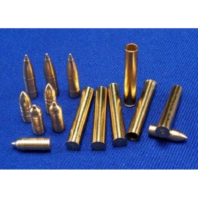 1/35 scale 122mm L/45 D-25 brass shells and ammo
