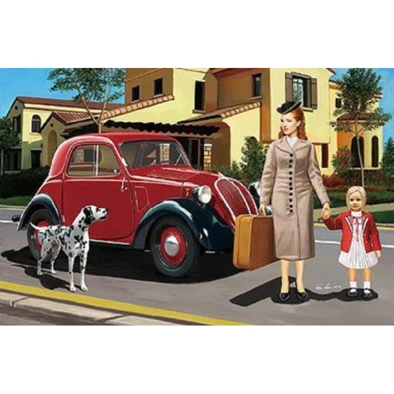 1/35 Scale Italian Light Civilian Car (Hard Top) with Lady Dog