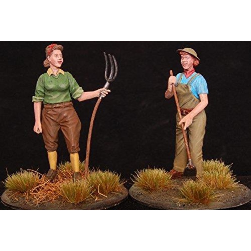 1/35 Scale resin kit – 1940’s ‘Digging for Victory’ 2 figure set