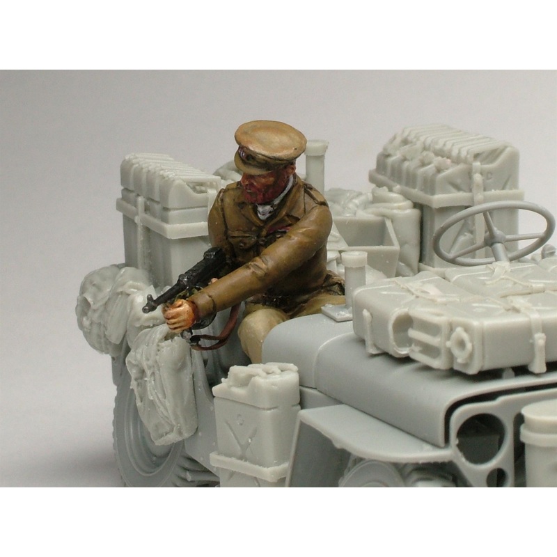 1/35 scale resin model kit Paddy Manye Jeep figure