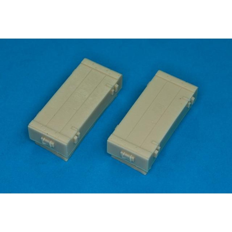 1/35 scale Cases for Panzerfaust 60mm  Set contains 2pcs