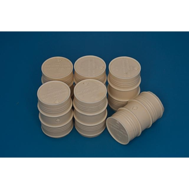 1/35 scale Germany 200L barrels from 1944 year