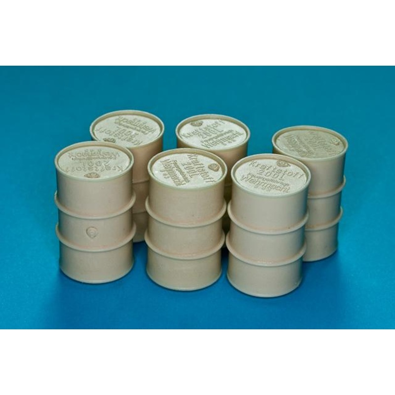1/35 scale Germany 200L barrels used during WW II