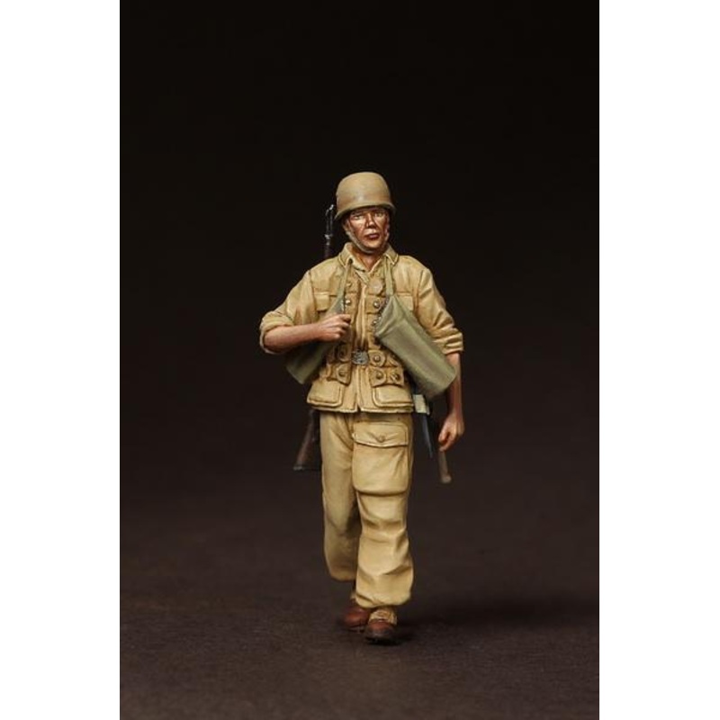 1/35 scale resin model kit WW2 Fallschirmjger- Brigade Ramcke. El Alamein, 1942