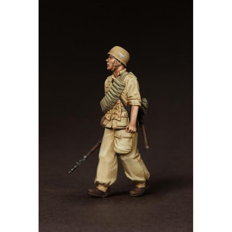 1/35 scale resin model kit WW2 Fallschirmjger- Brigade Ramcke El Alamein 1942 2