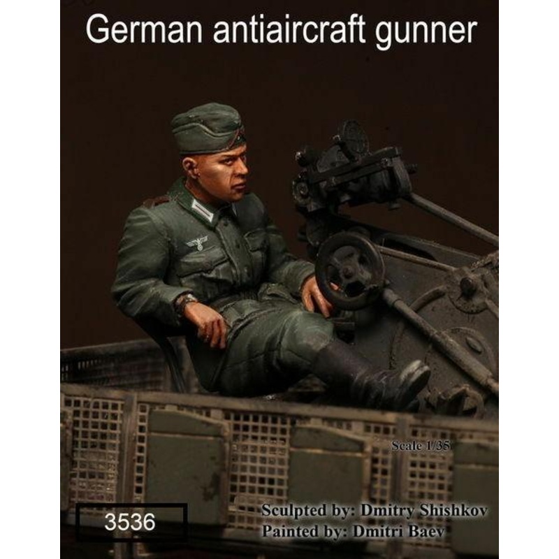 1/35 Scale resin model kit WW2 German antiaircraft gunner
