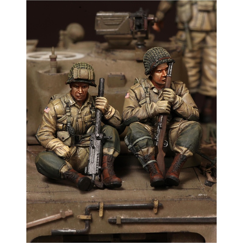 1/35 Scale Resin model kit WW2 U.S. Army Airborne on Sherman. #5
