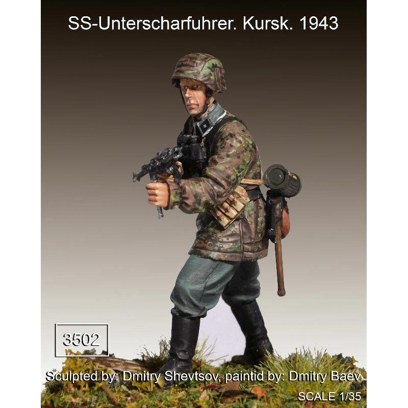 1/35 Scale resin kit WW2 German grenadier. Winter 1944-45
