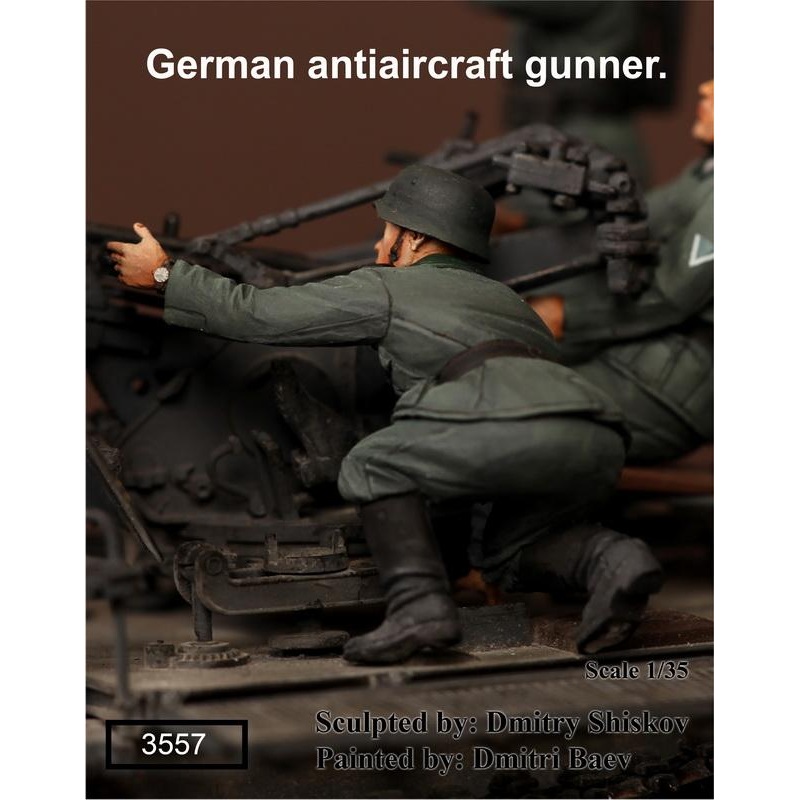 1/35 scale resin model kit WW2 German antiaircraft gunner #1