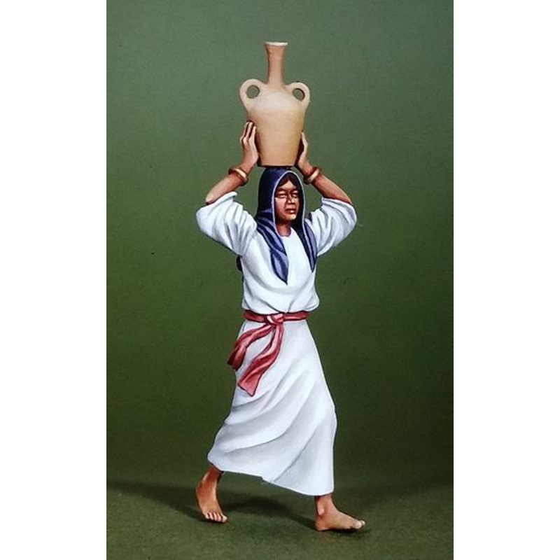 1/35 Scale resin model kitArab/North African Woman