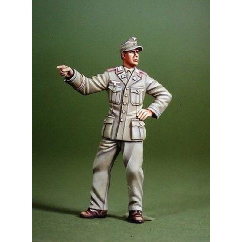 1/35 Scale resin model kitWWII DAK NCO Pointing