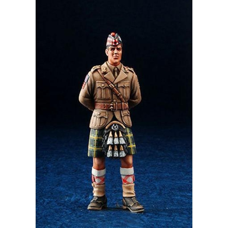 1/35 Scale resin model kitWWII Scottish Officer