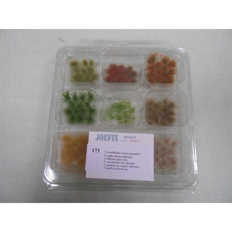 9 different kinds of grass tuffts