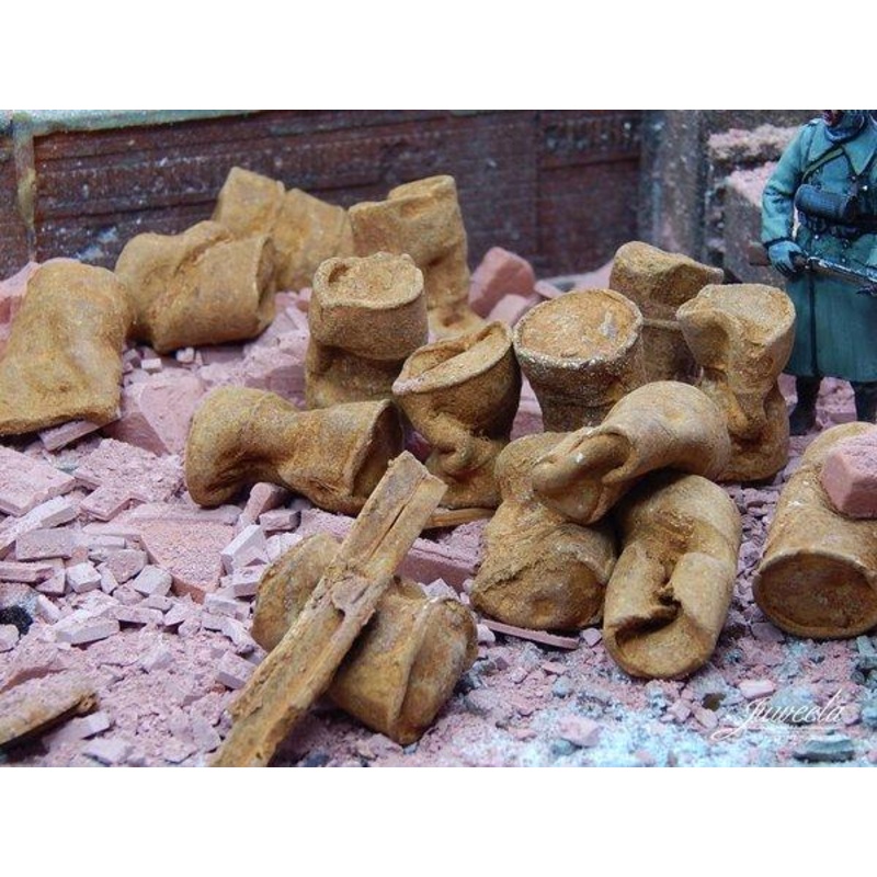 1/72 Scale old drums rusty 100 g