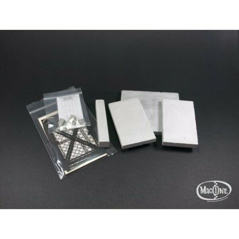 MacOne 1/35 scale resin model kit  wall with door, Middle East