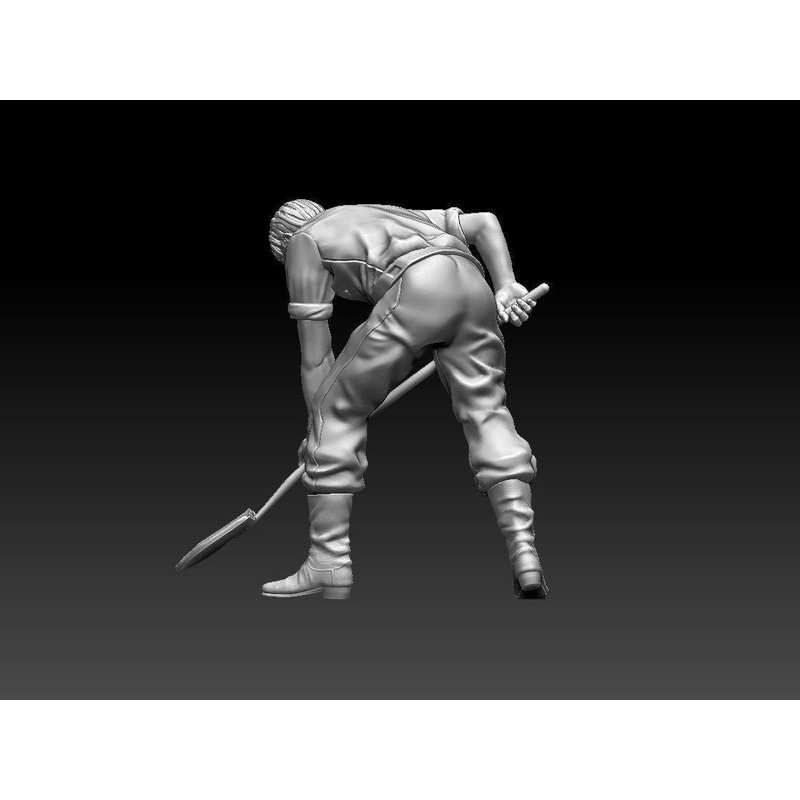 Homefront 1/35 scale 1940’s era man shovelling