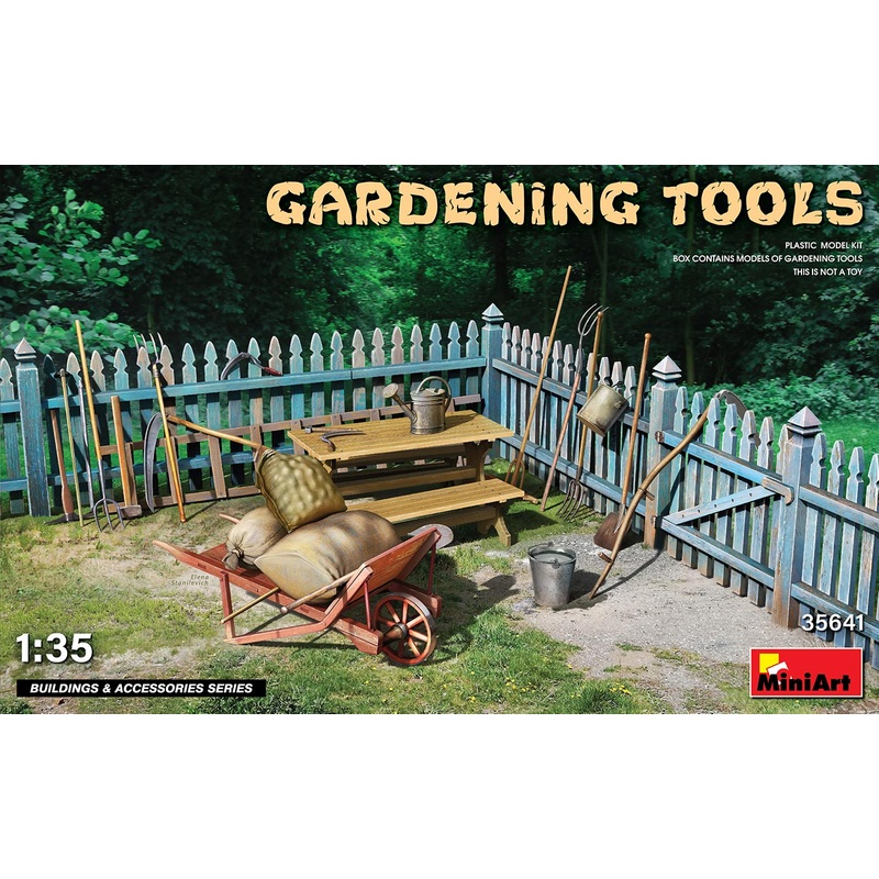 Miniart 1/35 scale GARDENING TOOLS
