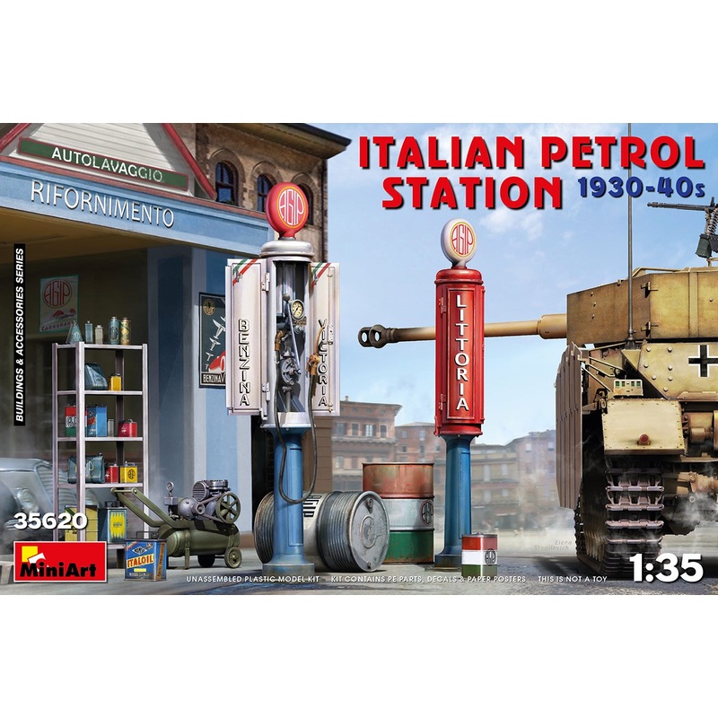 Miniart 1/35 scale ITALIAN PETROL STATION 1930-40s