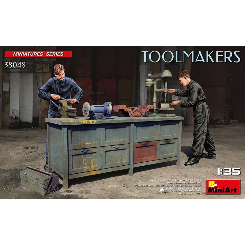 Miniart 1/35 scale WW2 1940’s era Toolmakers figure set