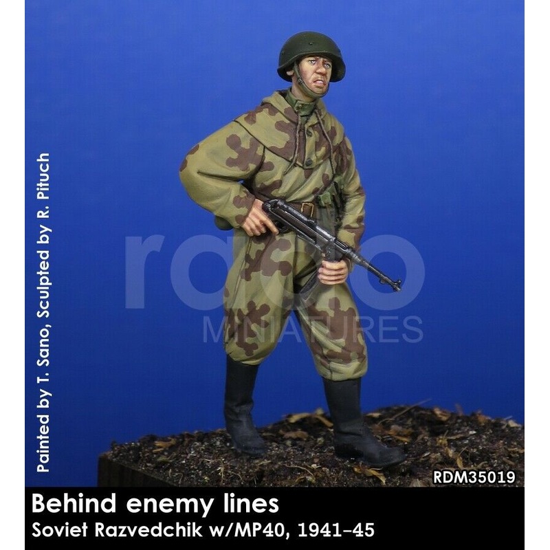 RADO WW2 Behind Enemy Lines Soviet Razviedchik w/MP 40, 1941-45 1/35 Scale resin