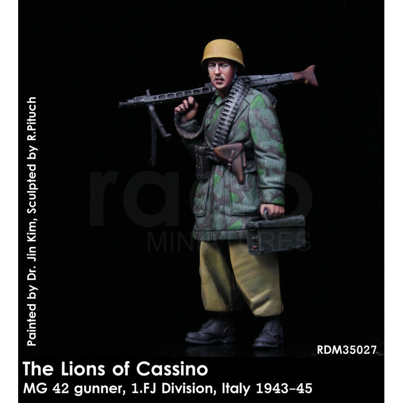RADO WW2 Lions of Cassino MG 42 gunner, 1. FJ Division, Italy 1943-45 1/35 Scale
