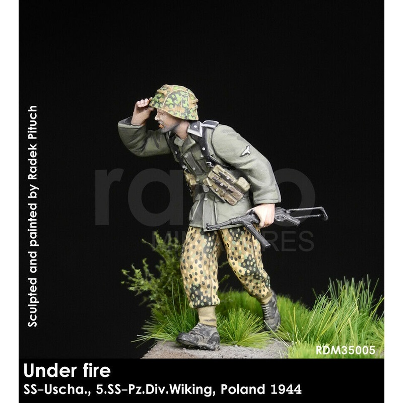 RADO WW2 Under fire SS-Uscha., 5. SS-Pz.Div. Wiking, Poland 1944 1/35 Scale