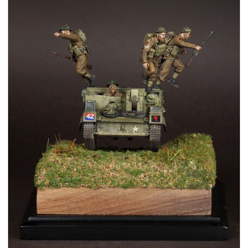 SOGA WW2 1/35 Crew British infantry for Universal Carrier.