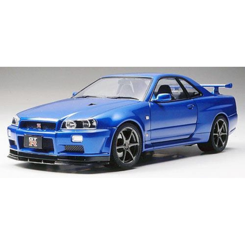 TAMIYA 1/24 CARS NISSAN SKYLINE GT-R V SPEC II car model kit
