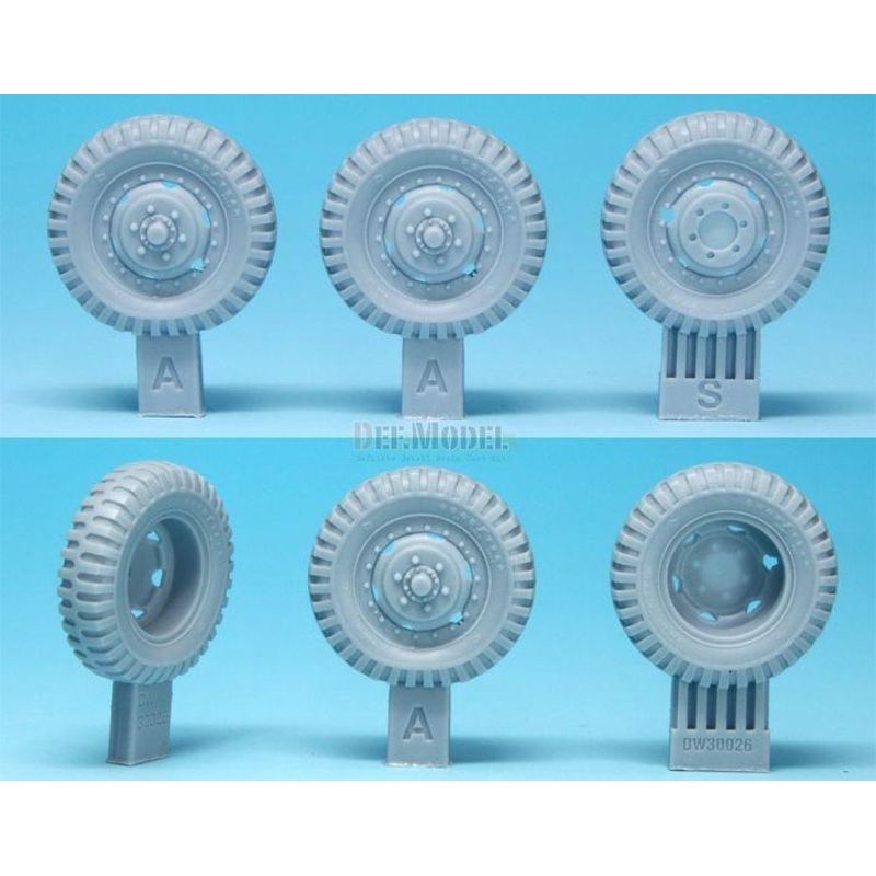 WW2 U.S M2/M3 Halftrack Front Sagged Wheel set (for Dragon 1/35)