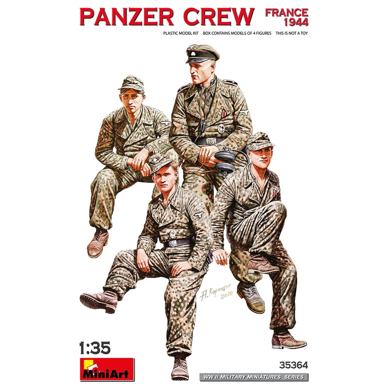Miniart 1/35 WW2 German Panzer Crew  France, 1944