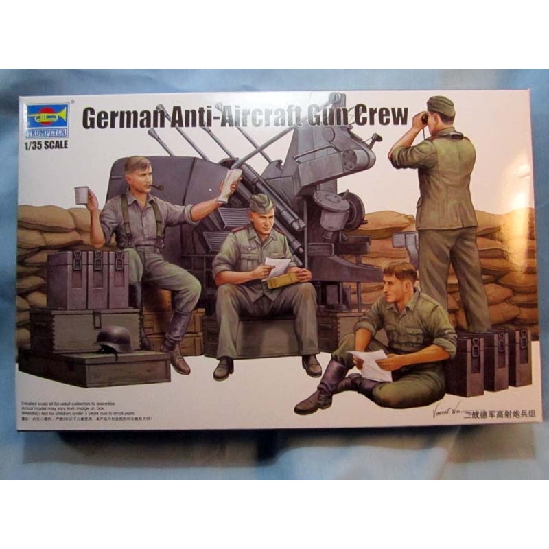 Trumpeter 1/35 WW2 German Anti-Aircraft Gun Crew