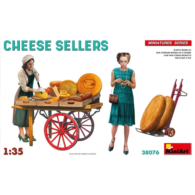 Miniart 1/35 Cheese sellers  Market traders 1940’s