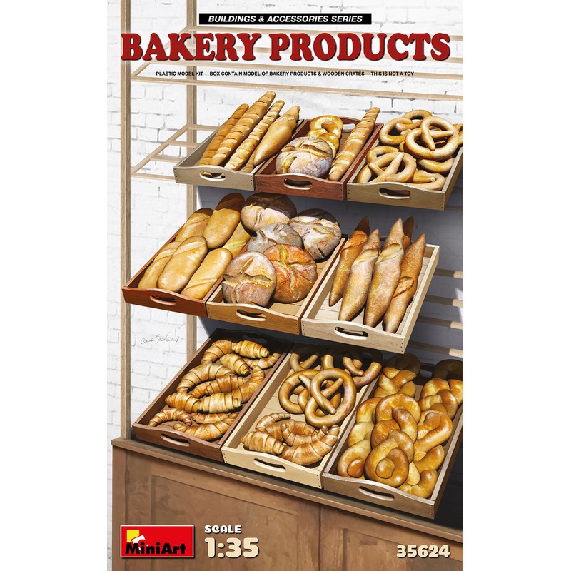 Miniart 1/35 Models of Bakery Products & Wooden Crates