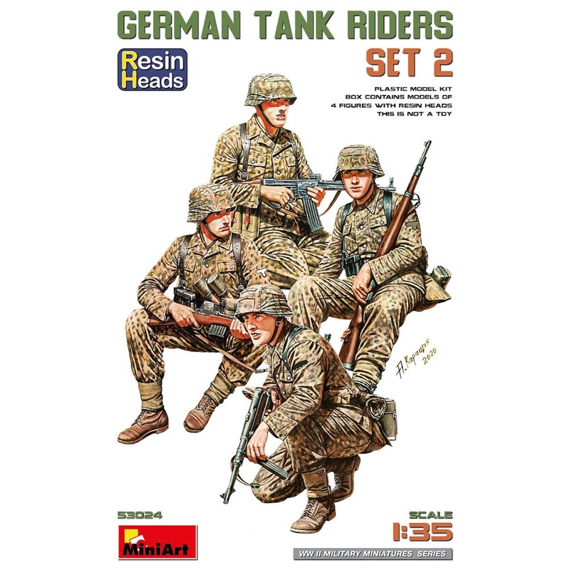 Miniart 1/35 WW2 German Tank Riders Set 2. Figures with Resin Heads