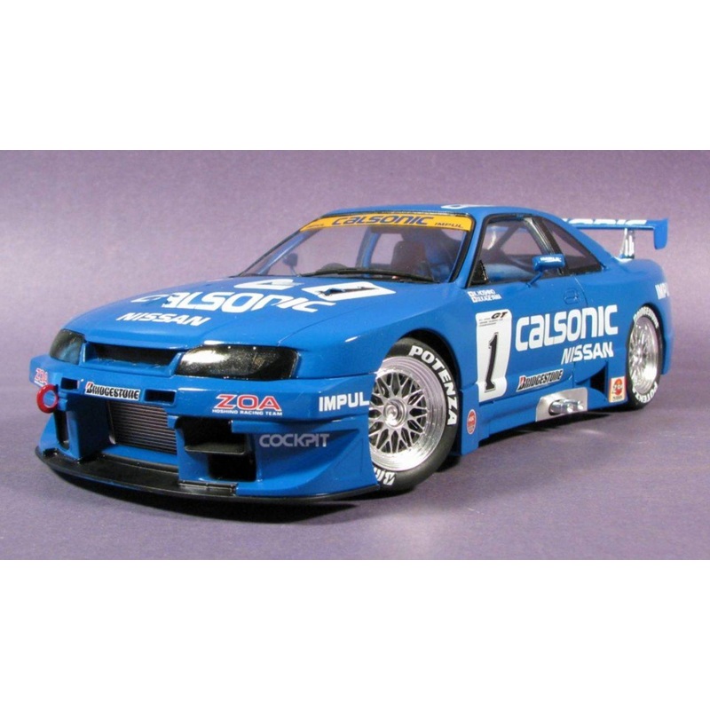TAMIYA 1/24 CARS CALSONIC SKYLINE GT-R (R33)