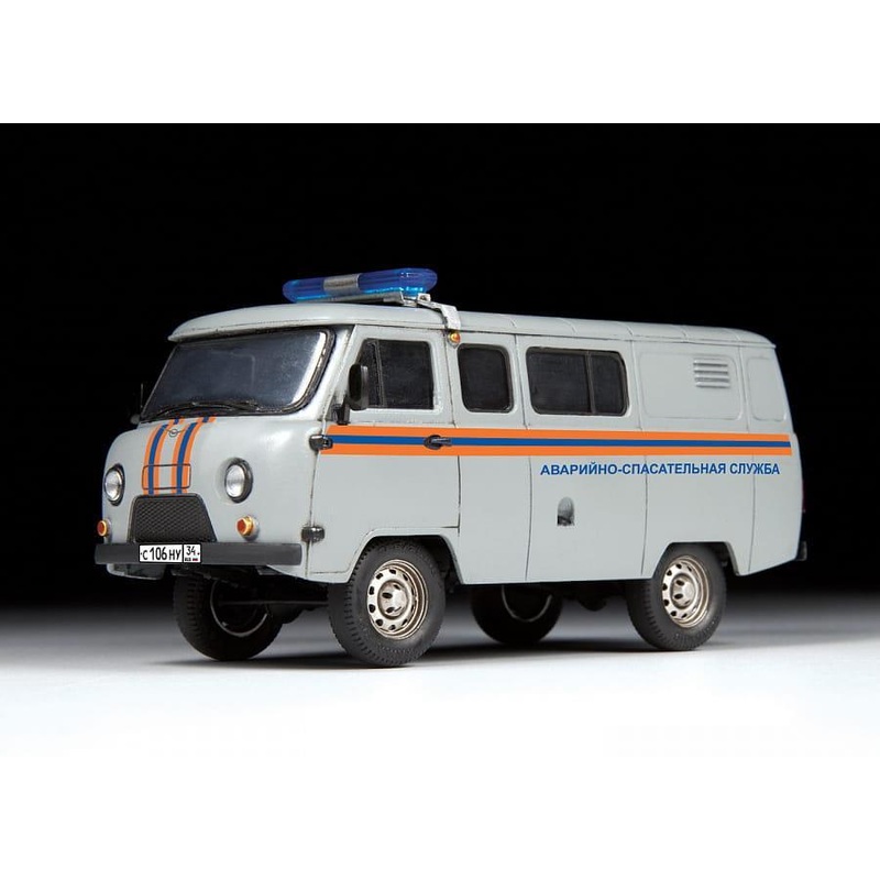 Zvezda 1/43 scale UAZ 3909 EMERGENCY SERVICE VEHICLE